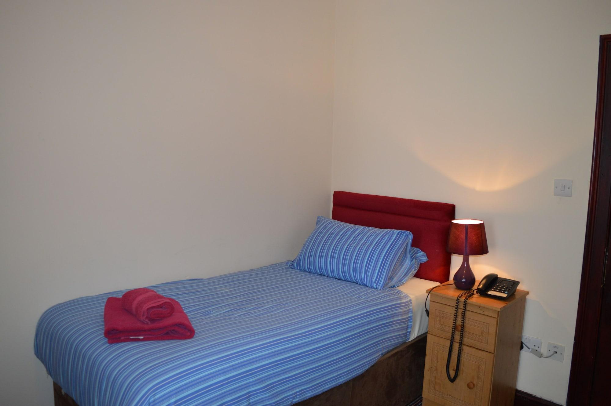 Globe Hotel Colchester Bagian luar foto