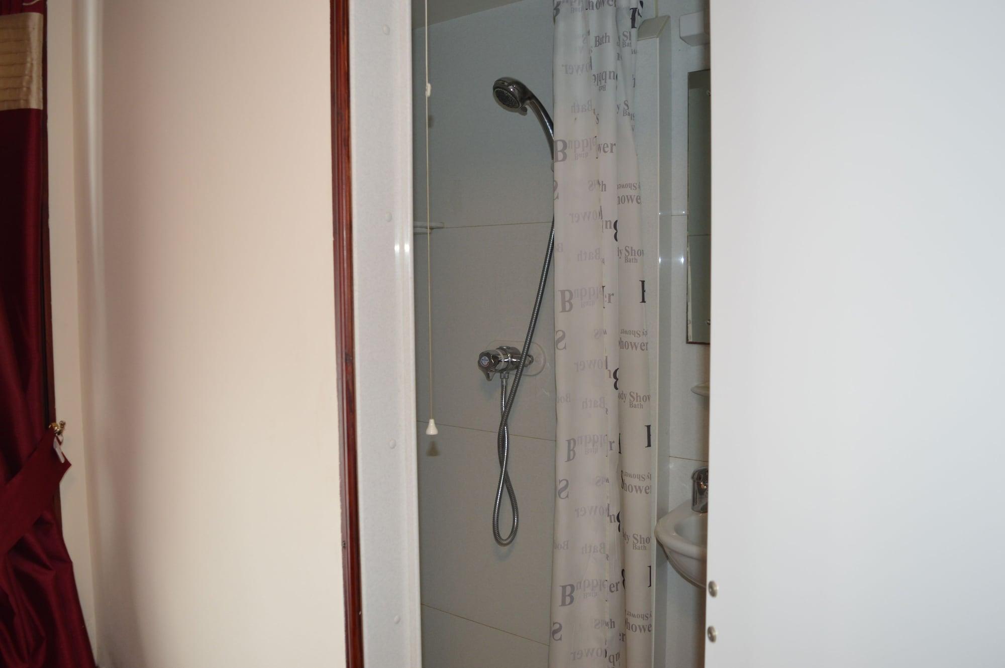 Globe Hotel Colchester Bagian luar foto