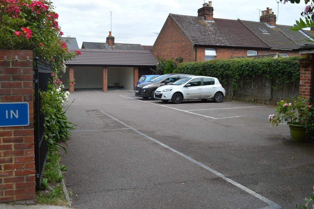 Globe Hotel Colchester Bagian luar foto